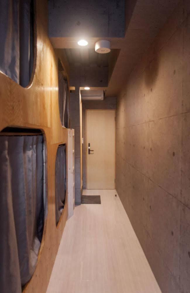 Picnic Hostel Ōsaka Exterior foto
